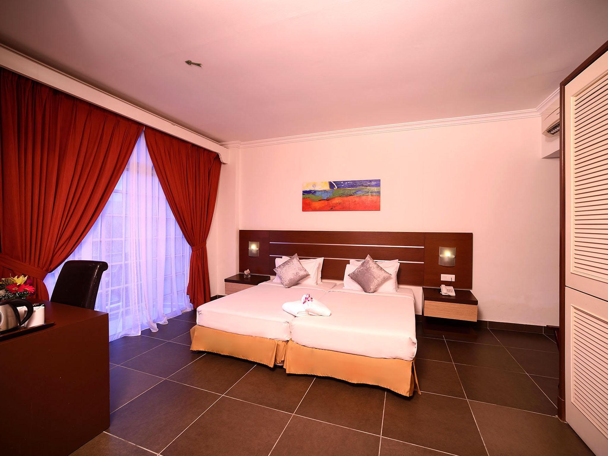 Bella Vista Express Hotel Pantai Cenang  Kültér fotó